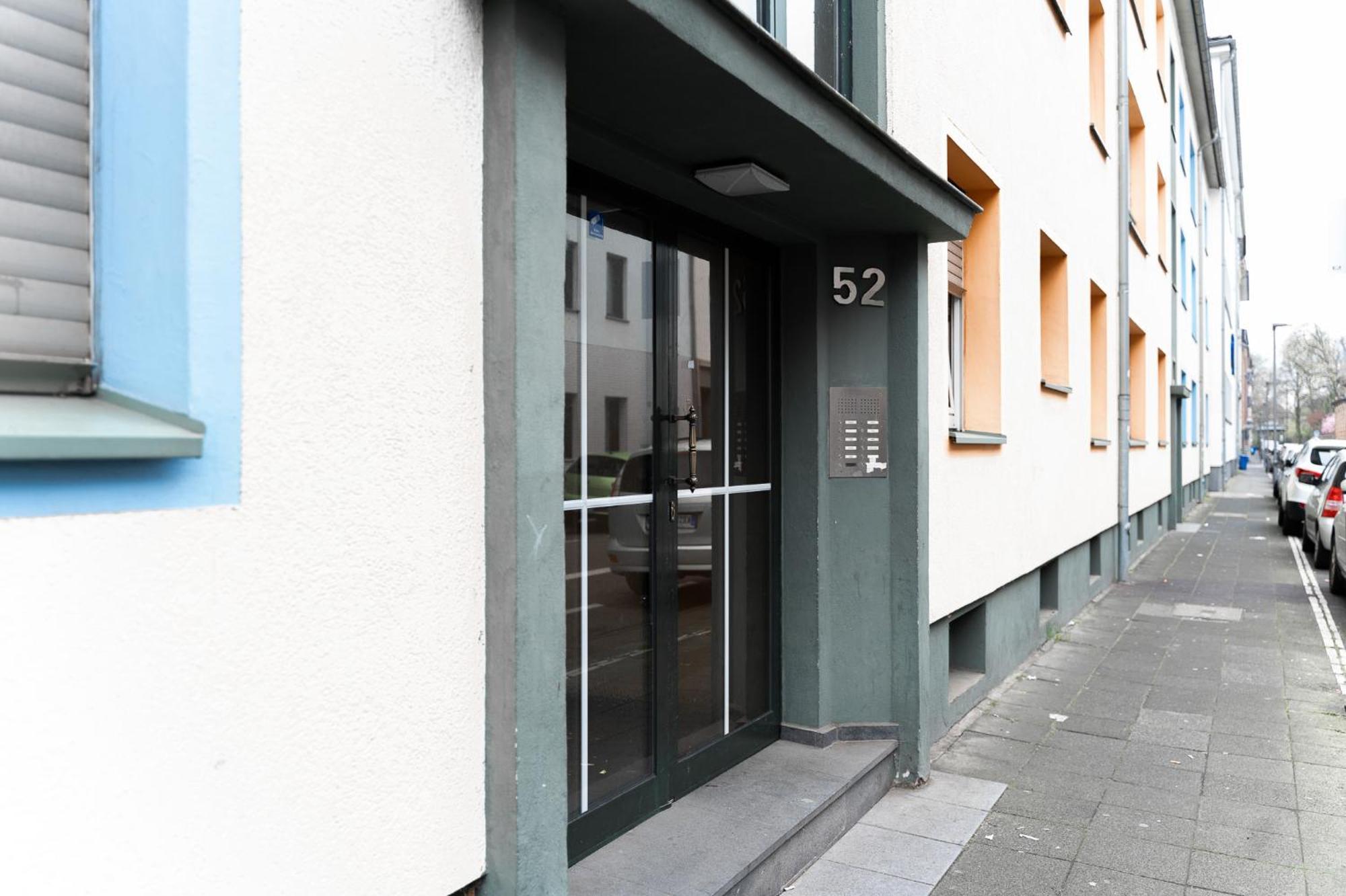 Gemuetliche & Individuelle Ferienwohnungen In Krefeld - Junik Apartments Exterior photo